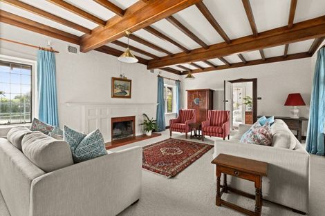 Photo of property in 35 Greenwood Road, Havelock North, 4130