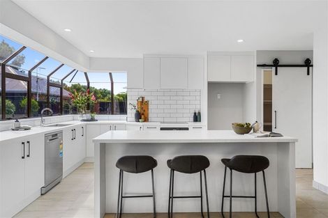 Photo of property in 31 Althorp Place, Avonhead, Christchurch, 8042