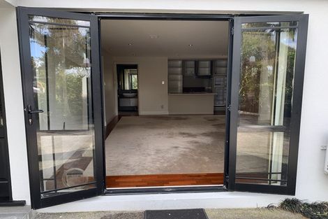 Photo of property in 27 Maritime Terrace, Birkenhead, Auckland, 0626