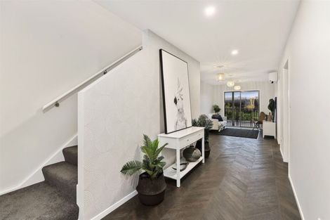 Photo of property in 87 Saint Andrews Road, Plimmerton, Porirua, 5026