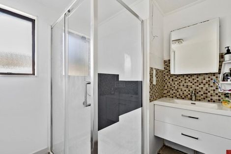 Photo of property in 1/1 Rebecca Rise, Weymouth, Auckland, 2103