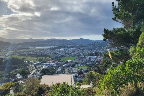 Photo of property in 75 Sidlaw Street, Strathmore Park, Wellington, 6022