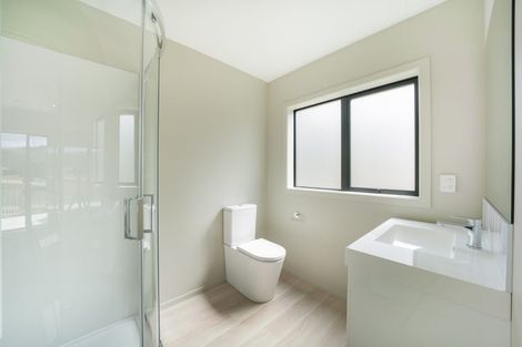 Photo of property in 5 Swinton Place, Churton Park, 6037