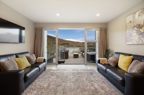 Photo of property in Remarkables Apartments, 9/658 Frankton Road, Queenstown, 9300