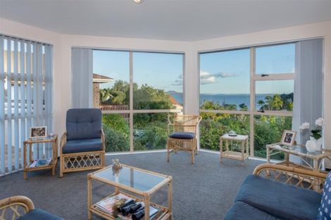 Photo of property in 9a Orchard Road, Browns Bay, Auckland, 0630