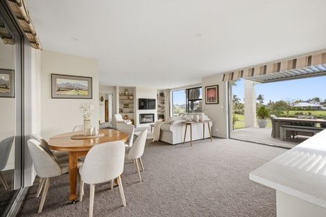 Photo of property in 71 Palm Springs Boulevard, Papamoa Beach, Papamoa, 3118