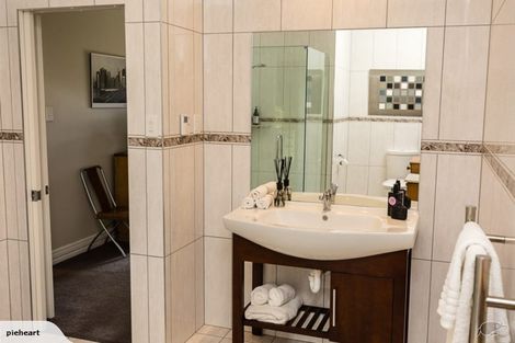 Photo of property in 3/39 Reeve Drive, Havelock North, 4130