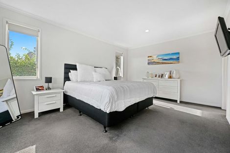 Photo of property in 11 Kentwood Place, Flagstaff, Hamilton, 3210