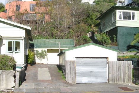 Photo of property in 80 Shakespeare Road, Bluff Hill, Napier, 4110