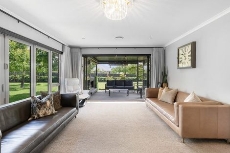 Photo of property in 5 Orchard Grove, East Taieri, Mosgiel, 9024