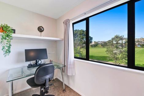 Photo of property in 4 William Bayes Place, Red Beach, 0932