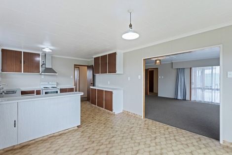 Photo of property in 61 Cracroft Street, Waitara, 4320