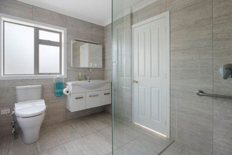 Photo of property in 32 Noble Johnston Drive, Katikati, 3129