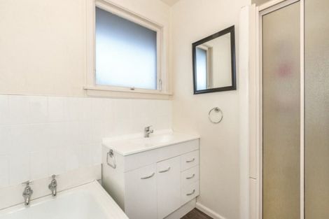 Photo of property in 39 Lake Terrace Road, Burwood, Christchurch, 8061