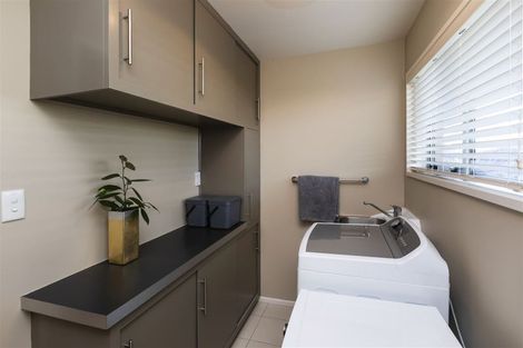 Photo of property in 53 Sayers Crescent, Ilam, Christchurch, 8041