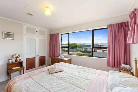 Photo of property in 33 Mountainview Terrace, Otaki Beach, Otaki, 5512