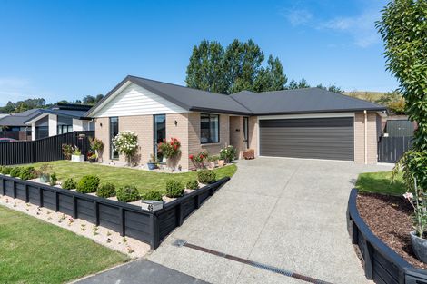 Photo of property in 49 Owhiro Avenue, Mosgiel, 9024