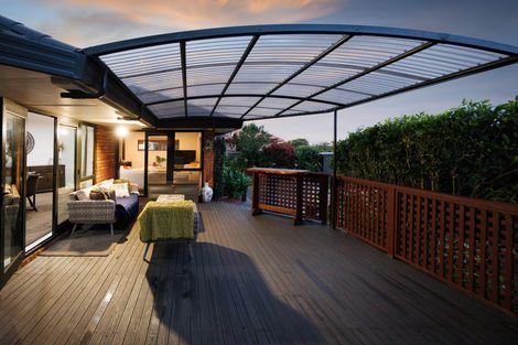 Photo of property in 197 Ruapehu Drive, Fitzherbert, Palmerston North, 4410