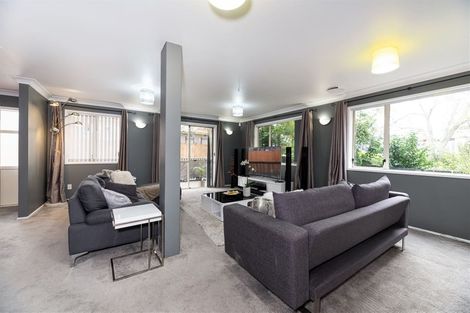 Photo of property in 1/137 Te Atatu Road, Te Atatu South, Auckland, 0610