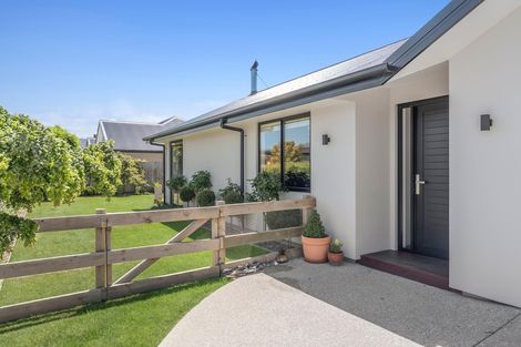 Photo of property in 4 Rua Street, Albert Town, Wanaka, 9305