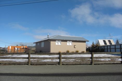 Photo of property in 72 Totara Drive, Twizel, 7901