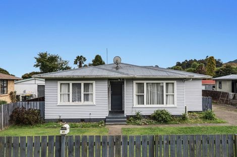 Photo of property in 69 Mckenzie Street, Taneatua, 3123