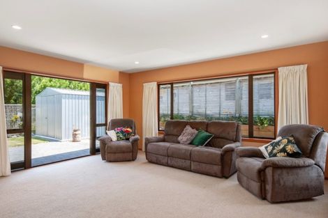 Photo of property in 2/6 Woburn Place, Nukuhau, Taupo, 3330