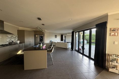 Photo of property in 64 Te Huia Drive, Flagstaff, Hamilton, 3210