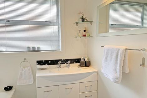 Photo of property in 8 Christie Street, Balclutha, 9230