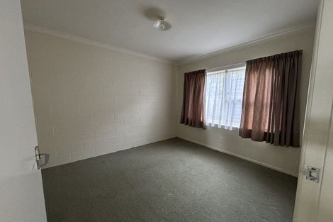 Photo of property in 2 Bledisloe Street, Levin, 5510