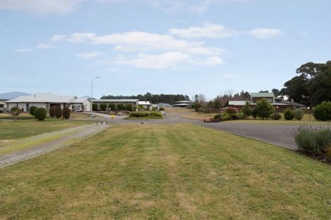 Photo of property in 22 Wai Kite Kite Place, Motuoapa, Turangi, 3382