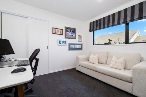 Photo of property in 23 Stockyard Crescent, Pukekohe, 2120