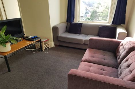 Photo of property in 71 Nairn Street, Mount Cook, Wellington, 6011