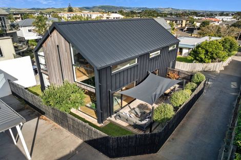 Photo of property in 347b Oceanbeach Road, Mount Maunganui, 3116