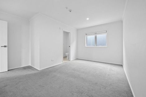 Photo of property in 4/9 Vialou Street, Hamilton Central, Hamilton, 3204