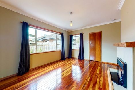Photo of property in 3 Sinclair Street, Ebdentown, Upper Hutt, 5018