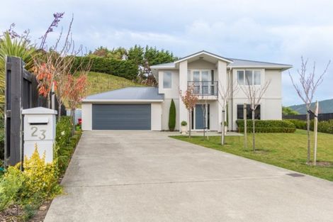 Photo of property in 23 Mervyn Kemp Drive, Tawa, Wellington, 5028