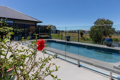 Photo of property in 48 Cassinia Close, Papamoa Beach, Papamoa, 3118