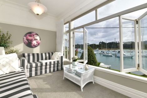Photo of property in 260 Wade River Road, Wade Heads, Whangaparaoa, 0932