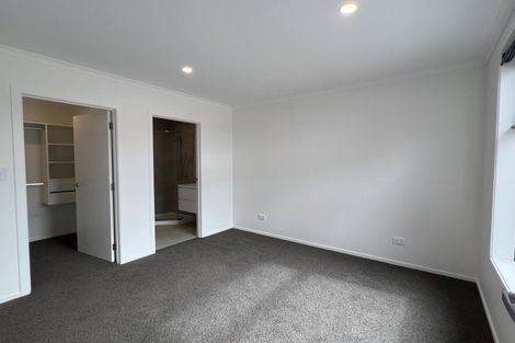 Photo of property in 24 Waruhia Crescent, Rototuna North, 3281