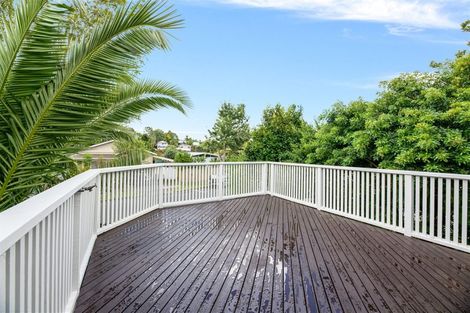 Photo of property in 1/66 Kamara Road, Glen Eden, Auckland, 0602