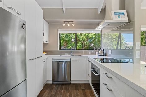 Photo of property in 9 Coronation Row, Pauanui, Hikuai, 3579