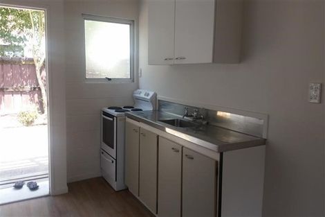 Photo of property in 5/19 Milton Road, Orewa, 0931