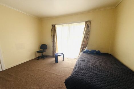 Photo of property in 13 Reiman Street, New Lynn, Auckland, 0600