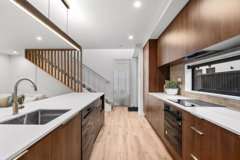 Photo of property in 49b Browns Road, St Albans, Christchurch, 8014