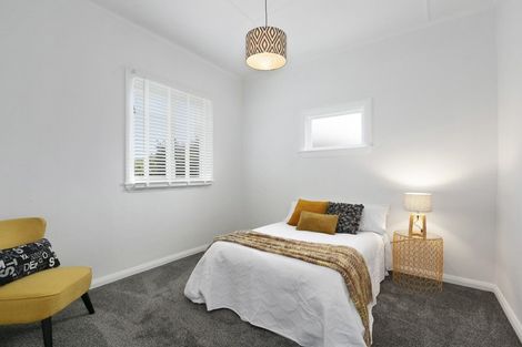 Photo of property in 37 Wesley Street, South Dunedin, Dunedin, 9012