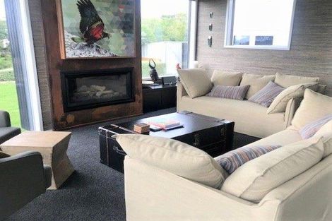 Photo of property in 9a Baring Terrace, Strandon, New Plymouth, 4312