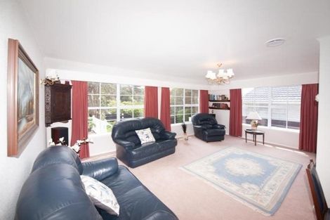 Photo of property in 27 Cranwell Street, Churton Park, Wellington, 6037