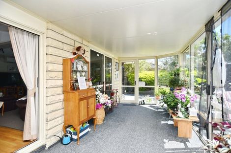 Photo of property in 28 Cowes Street, Avondale, Christchurch, 8061