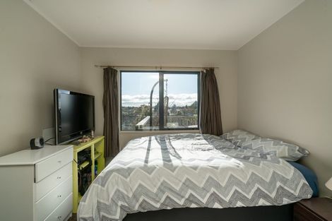 Photo of property in 27 Tawa Street, Hilltop, Taupo, 3330